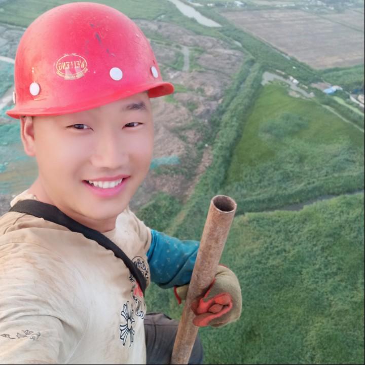 工地飞哥