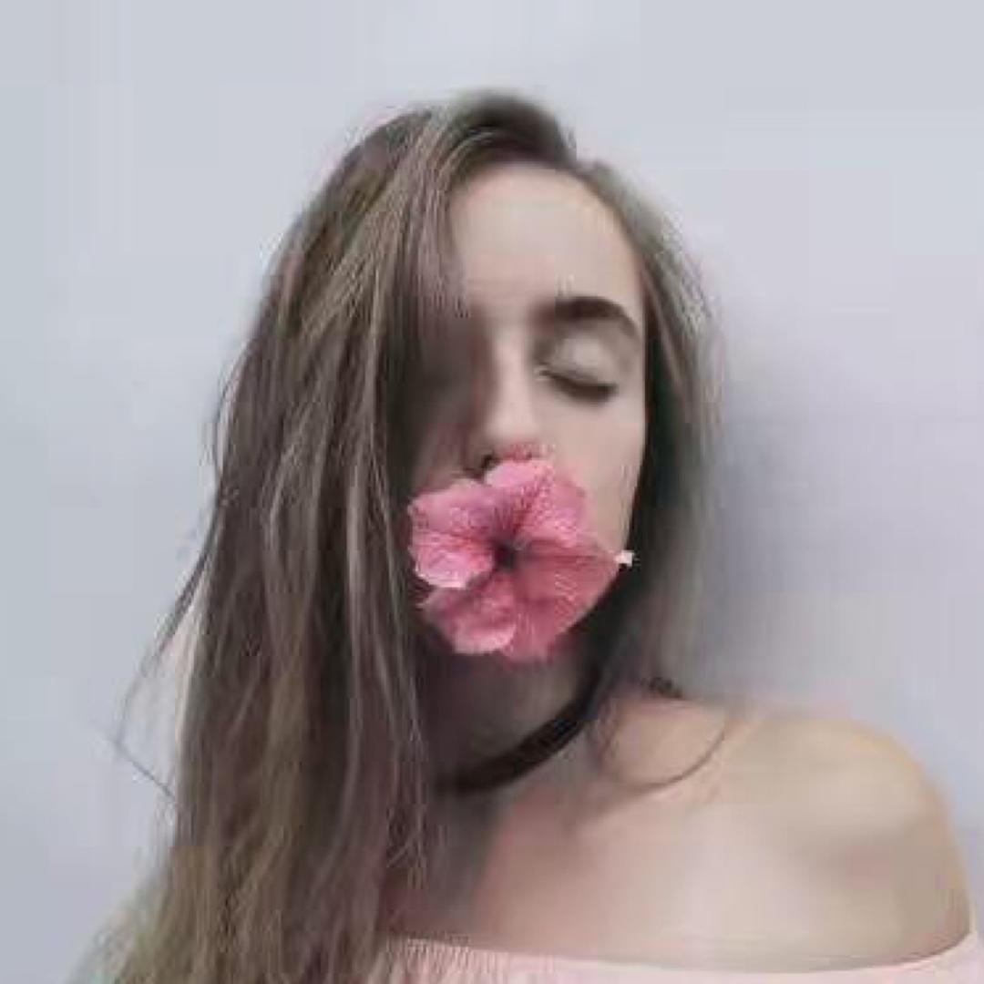 小董💋🌸