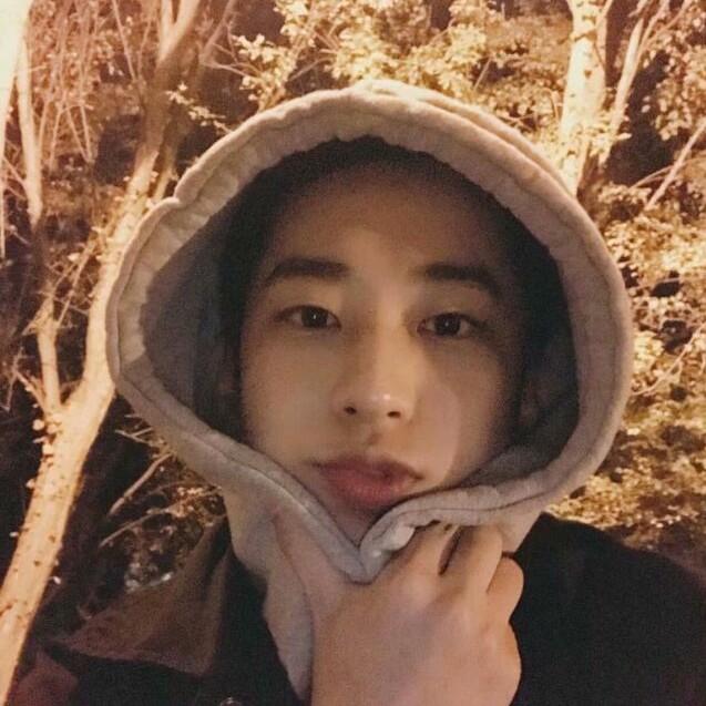 。。。。。，，