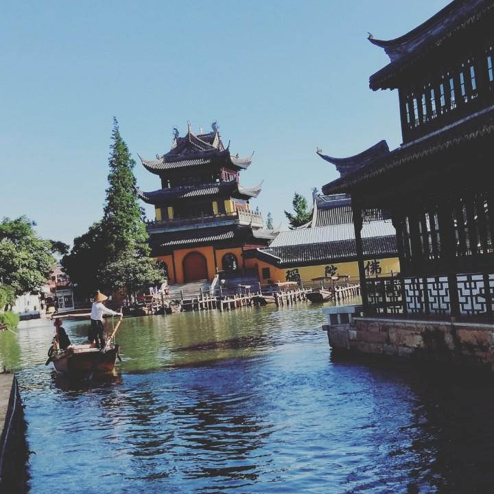 小不点不晓得