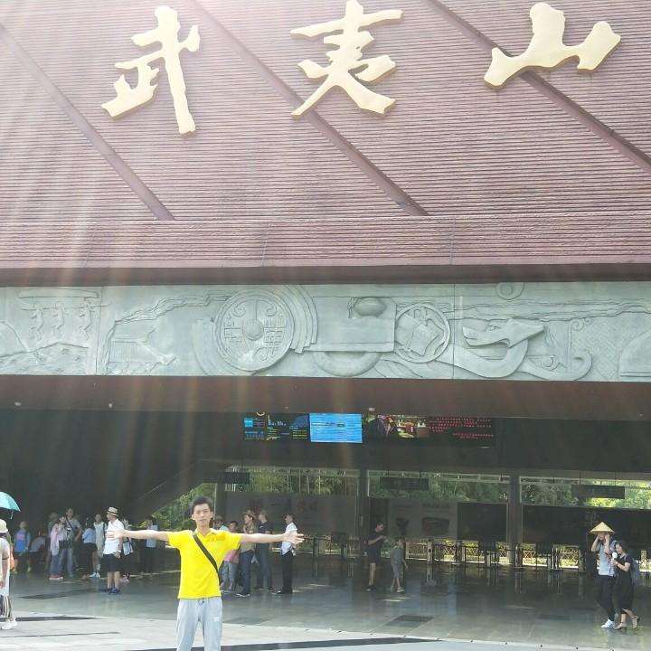 @勇