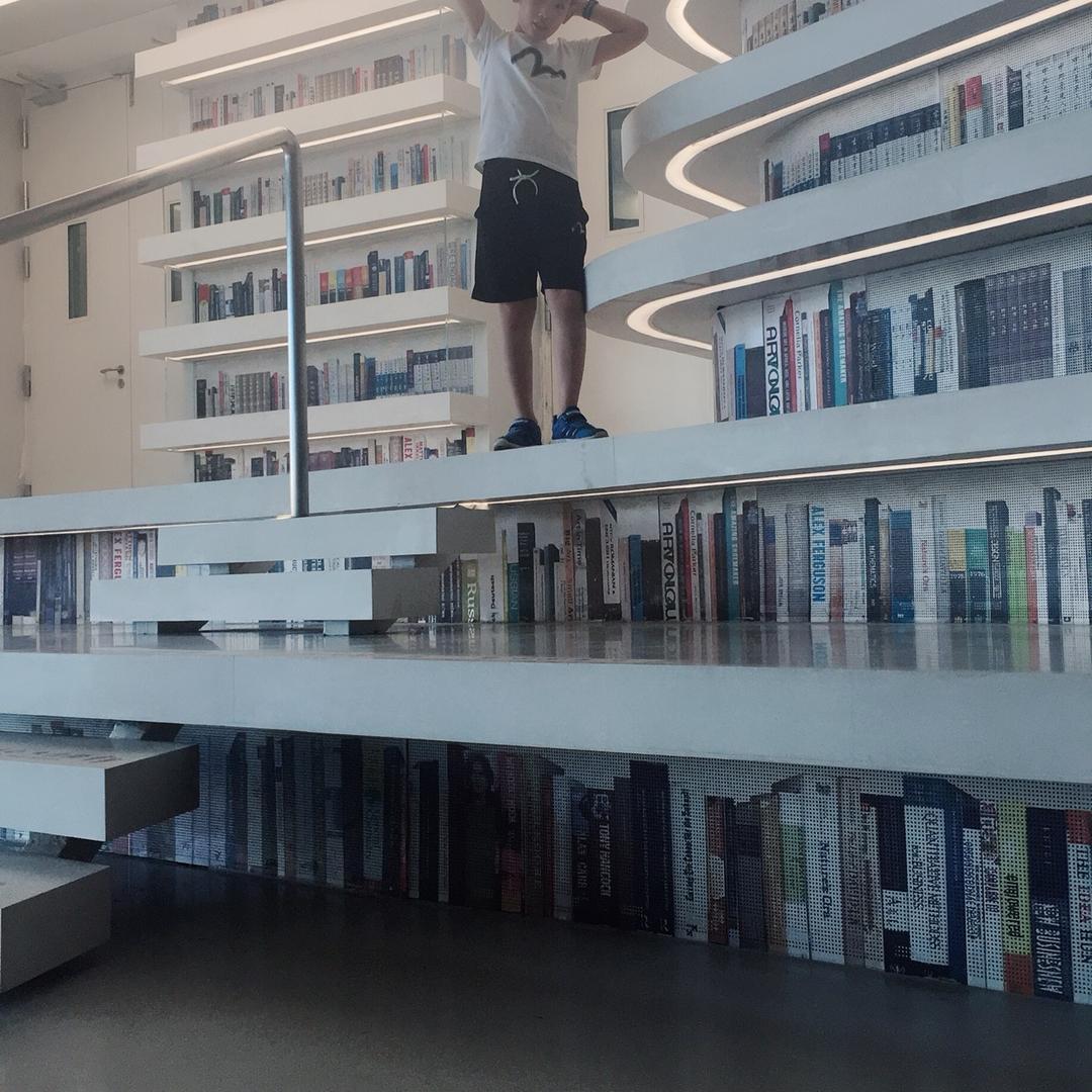 钢铁侠
