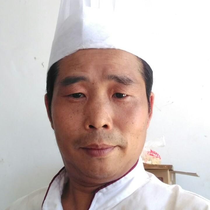 西乡白龙王氏移动酒店