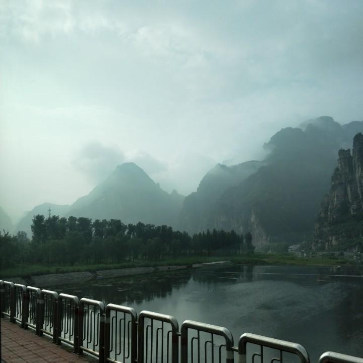 艾泽