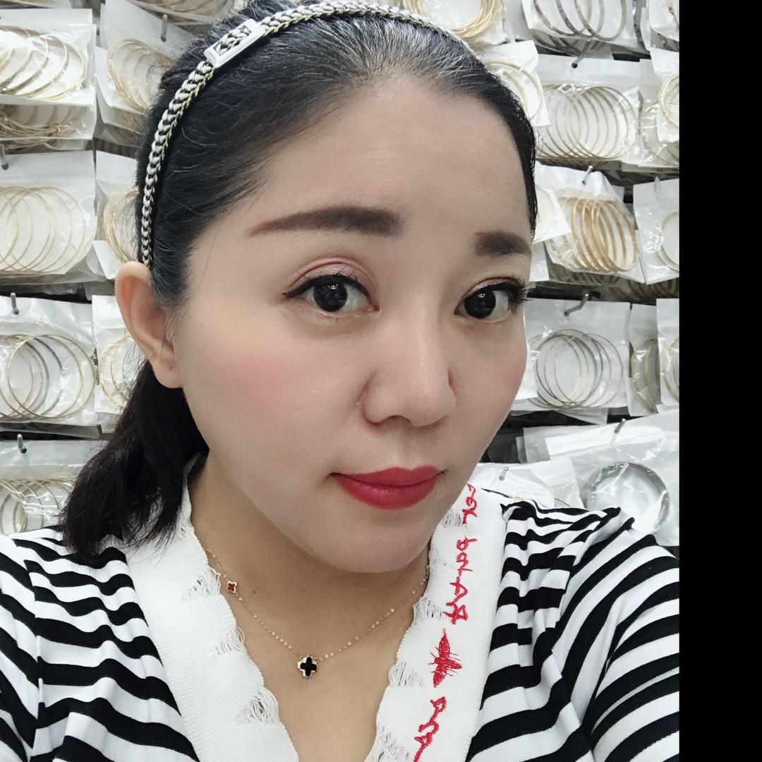 盛烨不锈钢饰品华姐