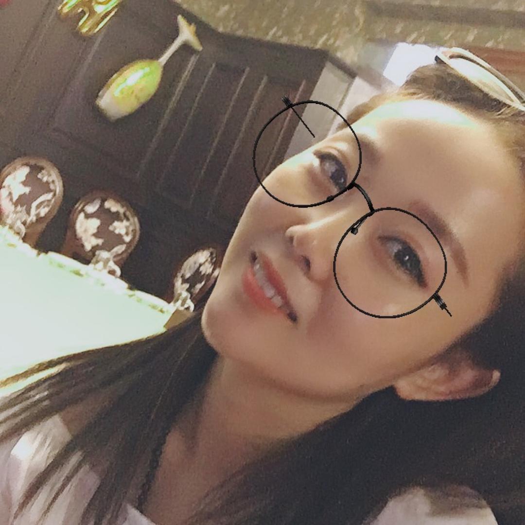 爱在转角服饰