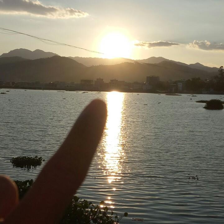 蹦生