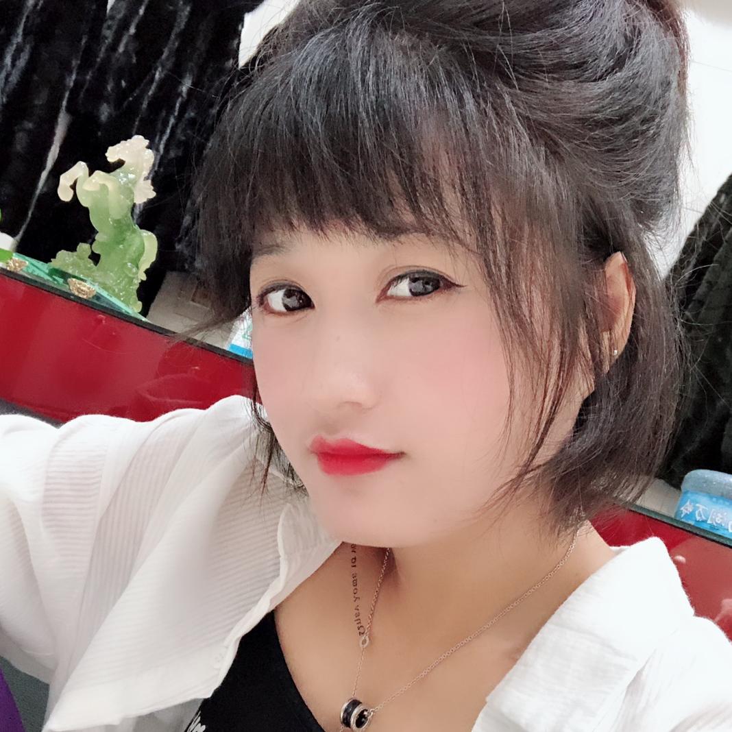 海宁朗伊欧娜皮衣皮草