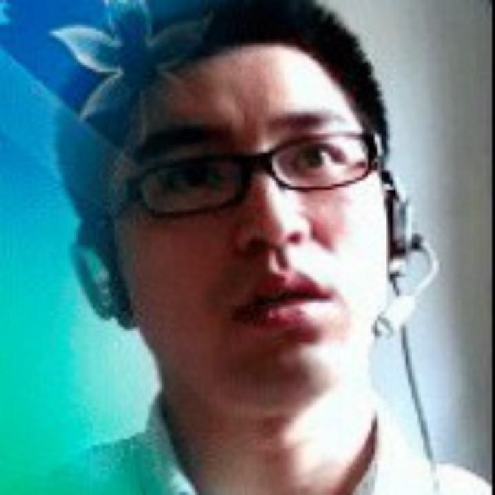 ①笑而过
