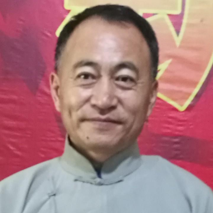 大漠胡杨