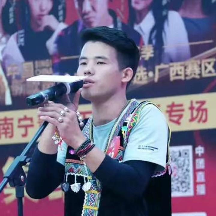 董忠华！！