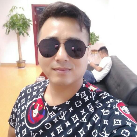 小龍哥
