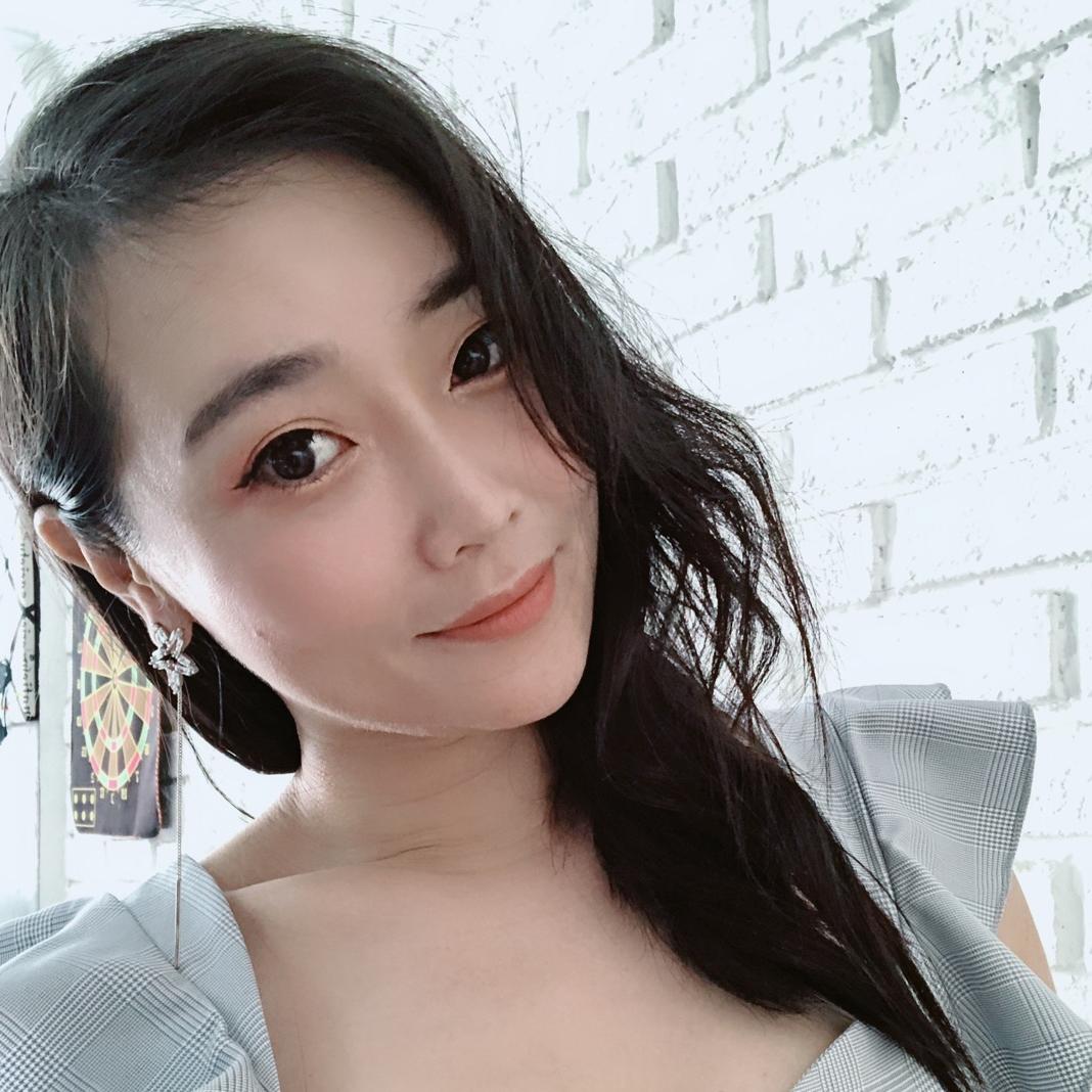 小姐洁（LC赞助爬坡手李晓洁)