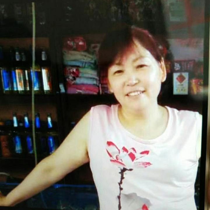 兰兰，唱歌，中午两点十分开播开