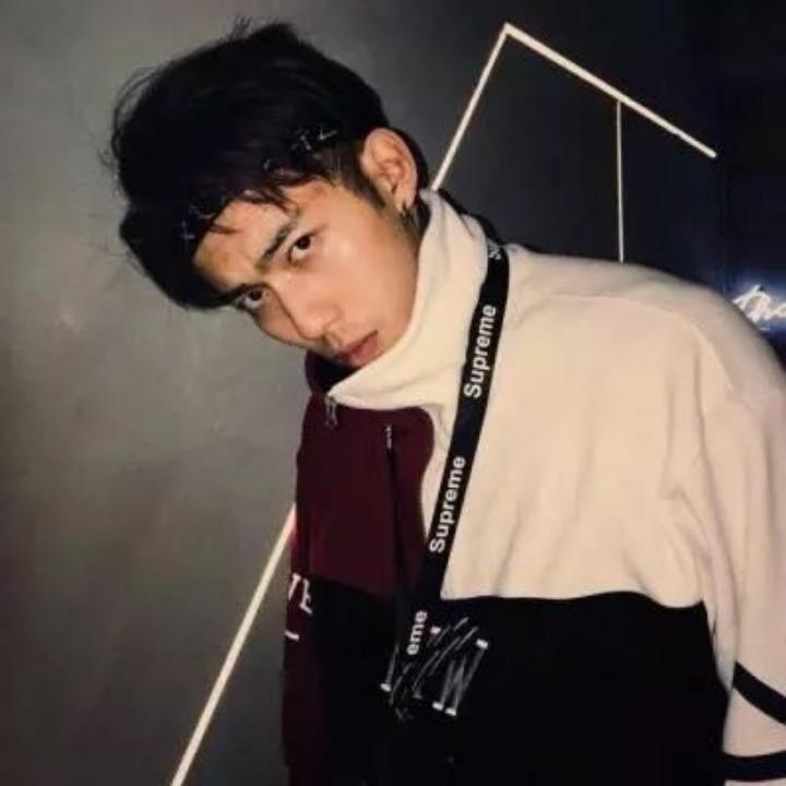 小宋明天要上班