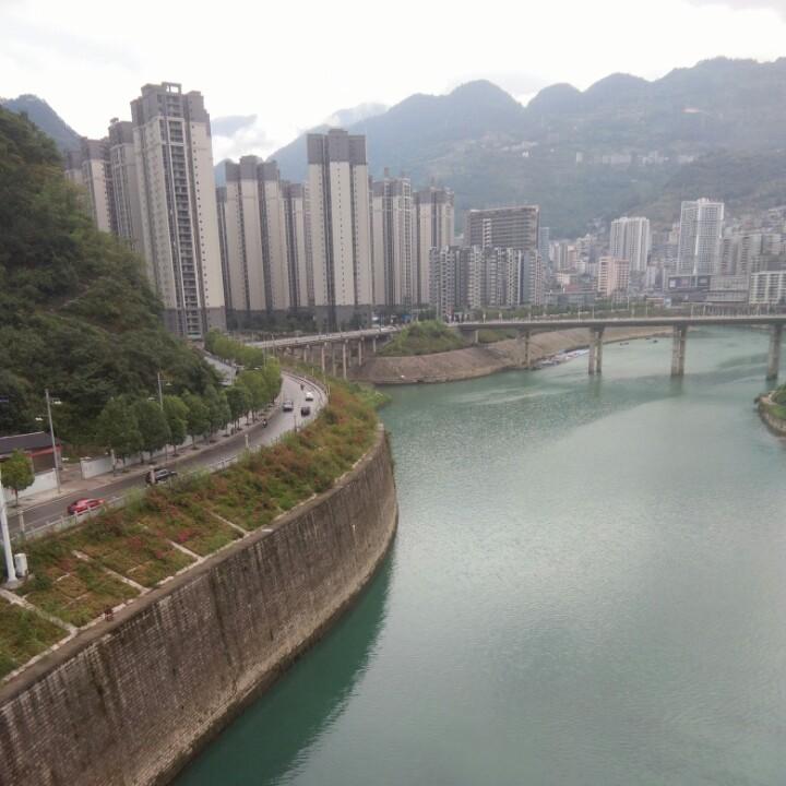 @满眼星程( ｡• 👅 •｡｀)