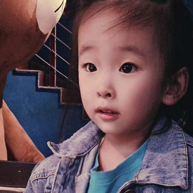 哭鼻子的糖糖