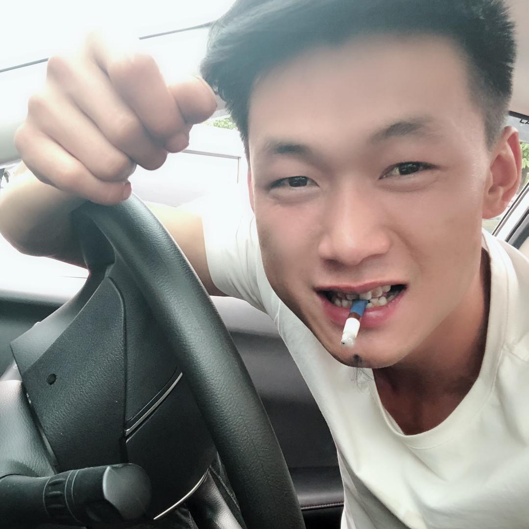 宏腾汽修汽车租赁小杜勤