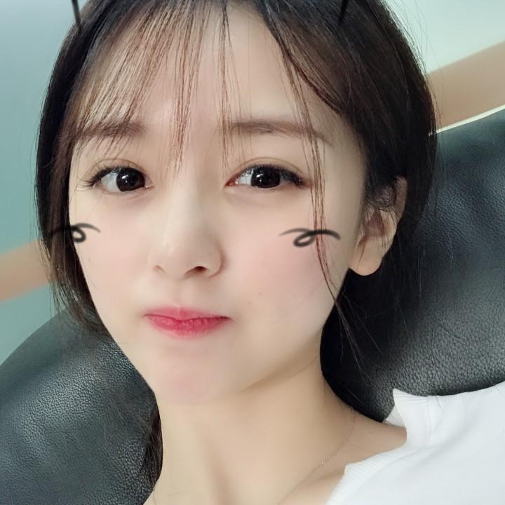 L瘦瘦