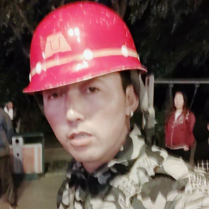 满洲里光影纱窗铺