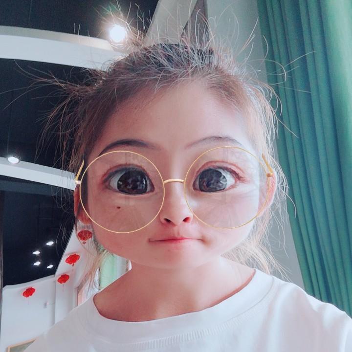 ℡捂着心脏说胃疼℡