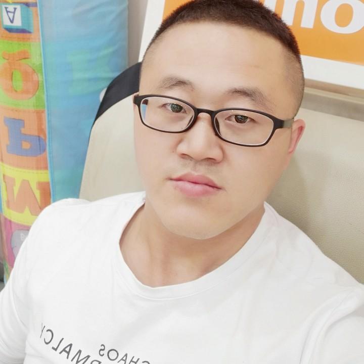军鹏汽配