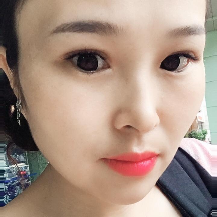 飞奔的兔子