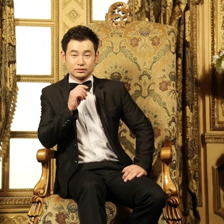 墨染尘白