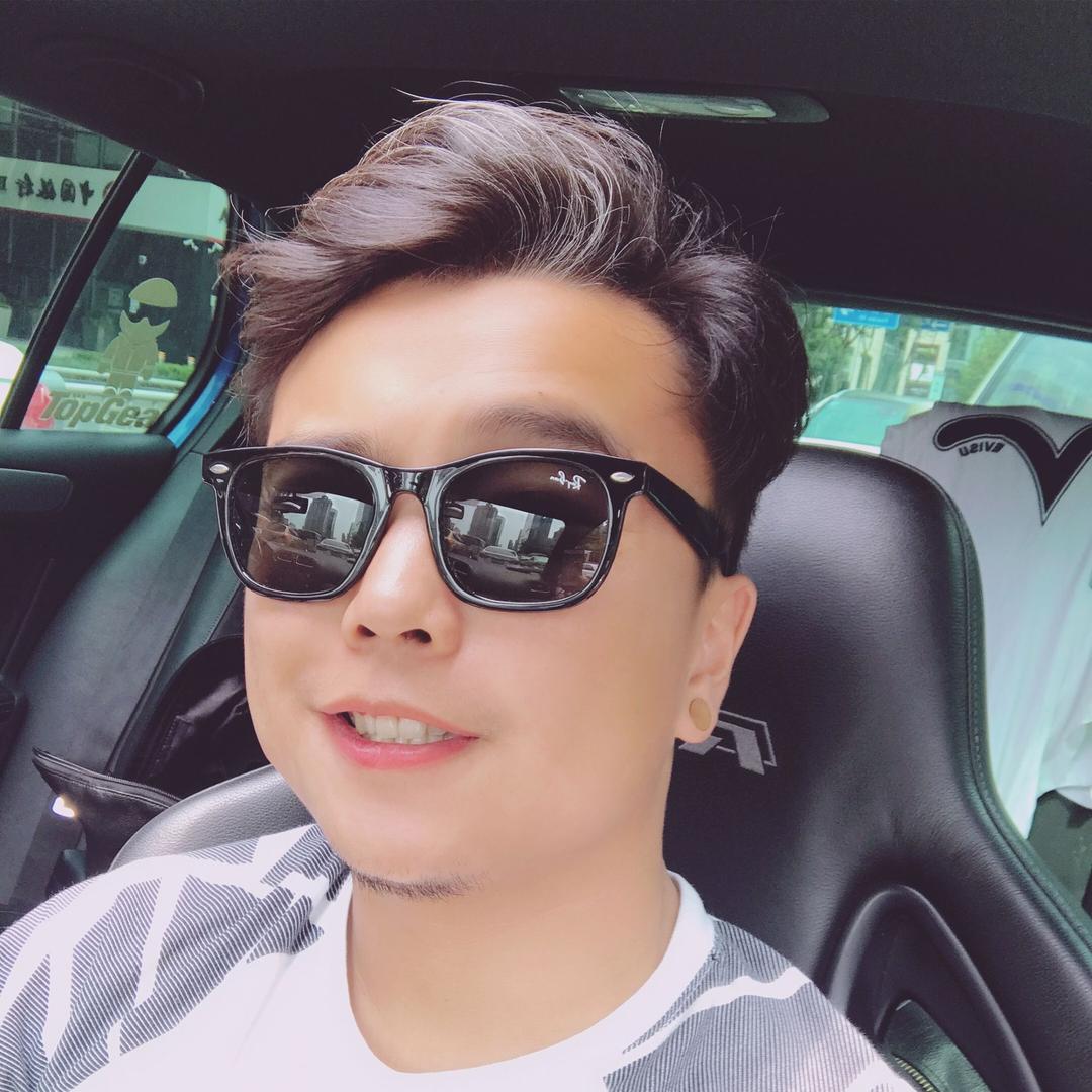 lemon杂货铺鞠老板