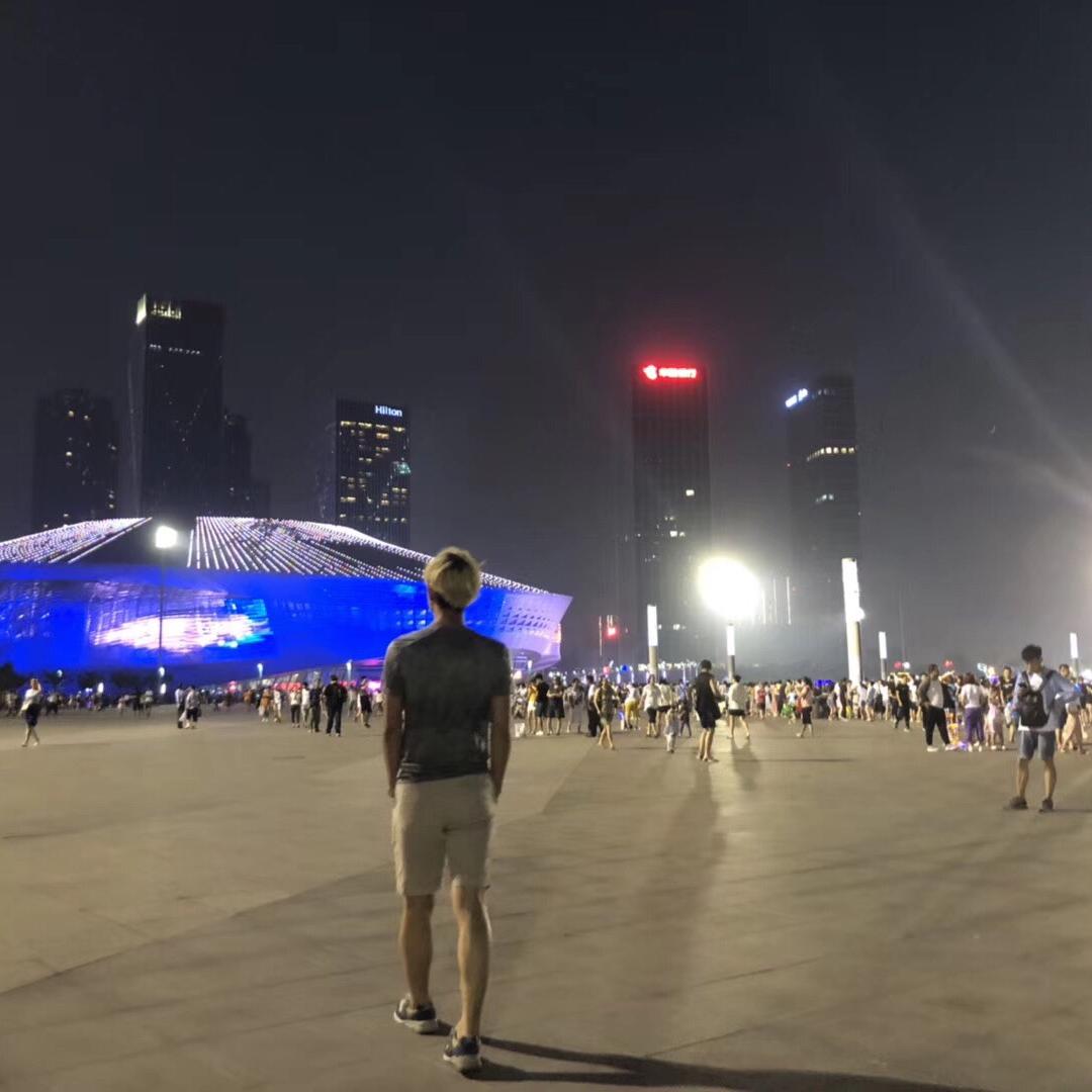 青鸟飞鱼