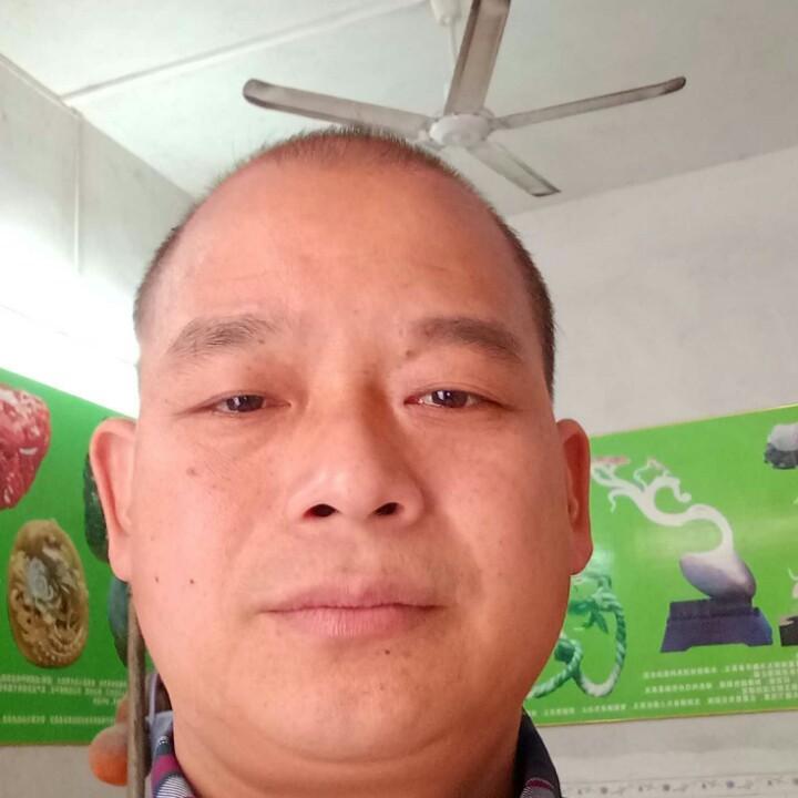 东迅翡翠
