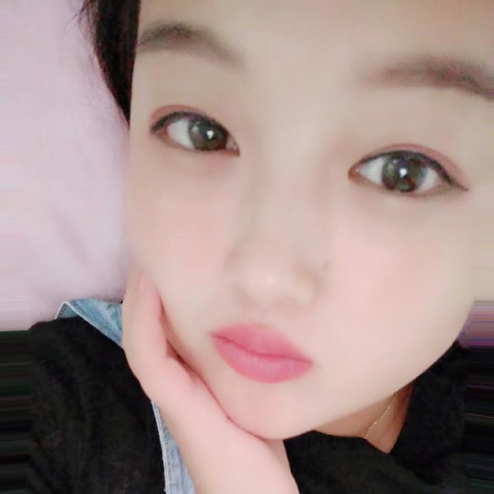 青