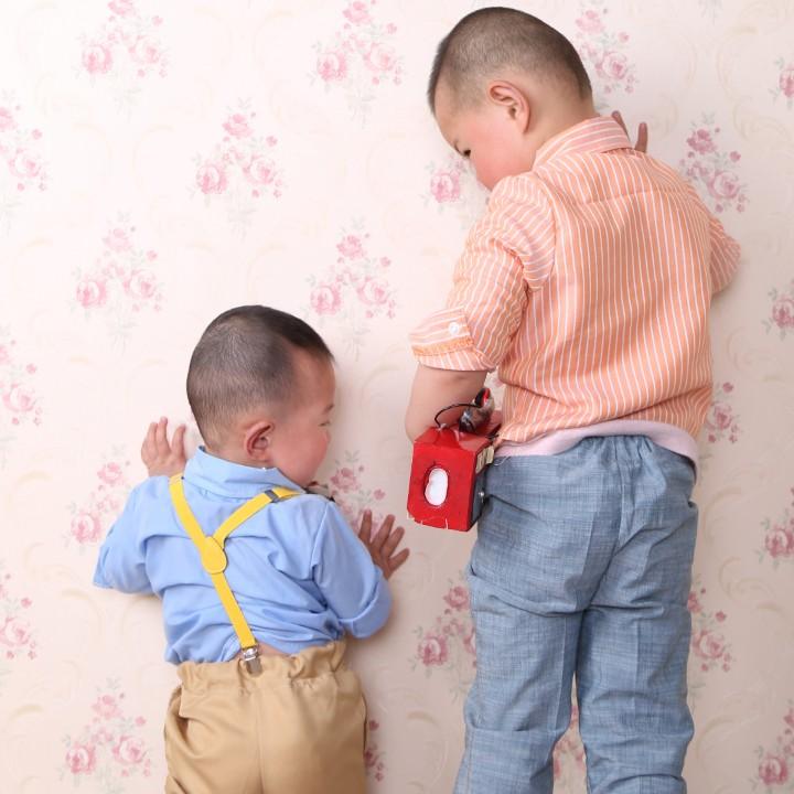嘟嘟那那