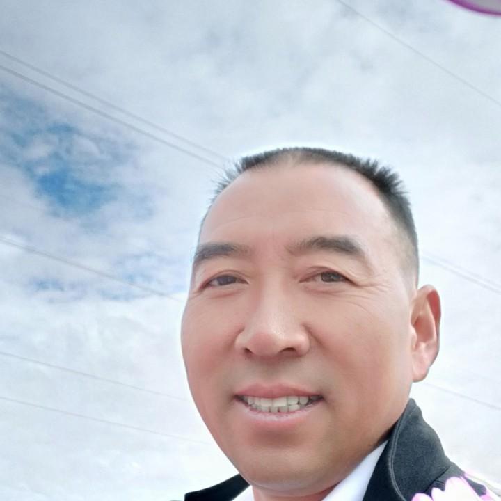 拉萨雪地松遮阳窗帘厂家