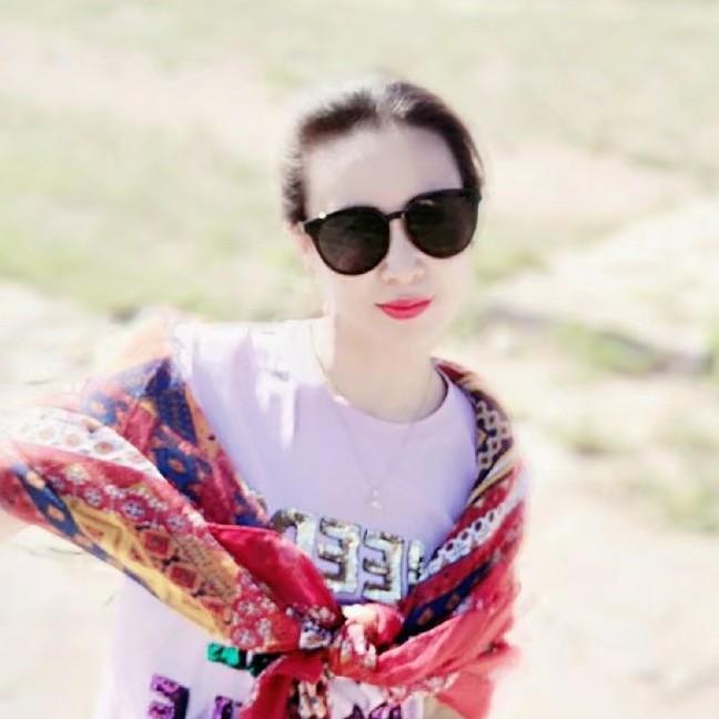 小艳
