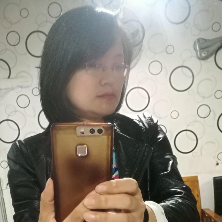 蒋昌玲是村干部