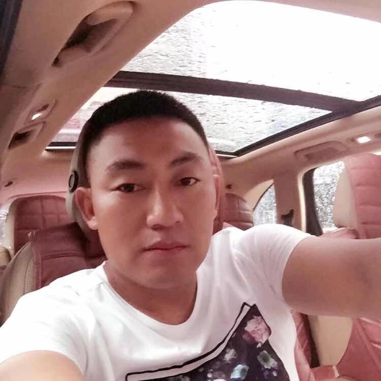 龙哥的幸福生活