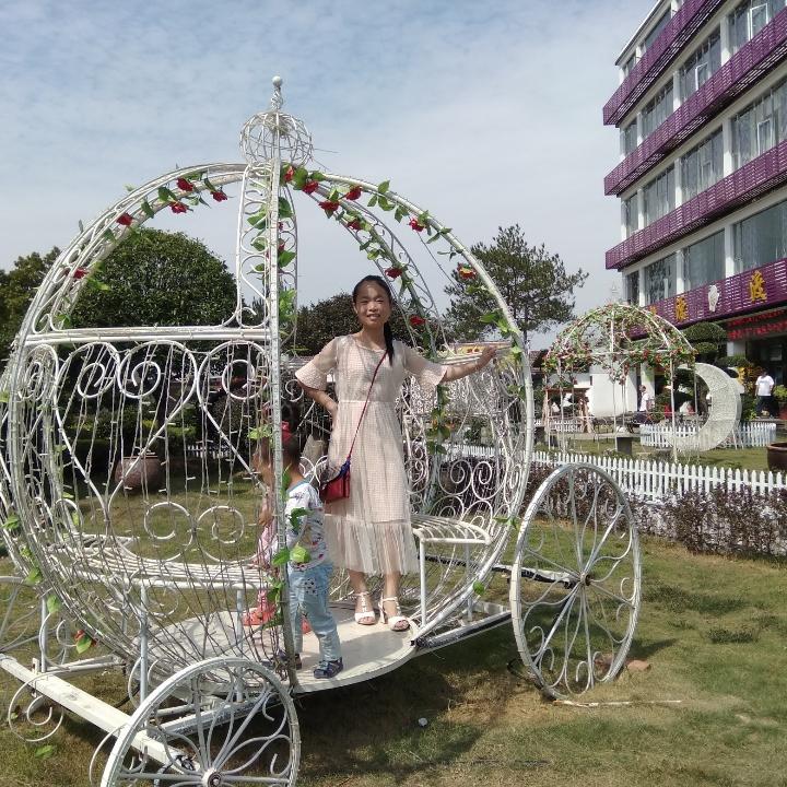 与君相伴