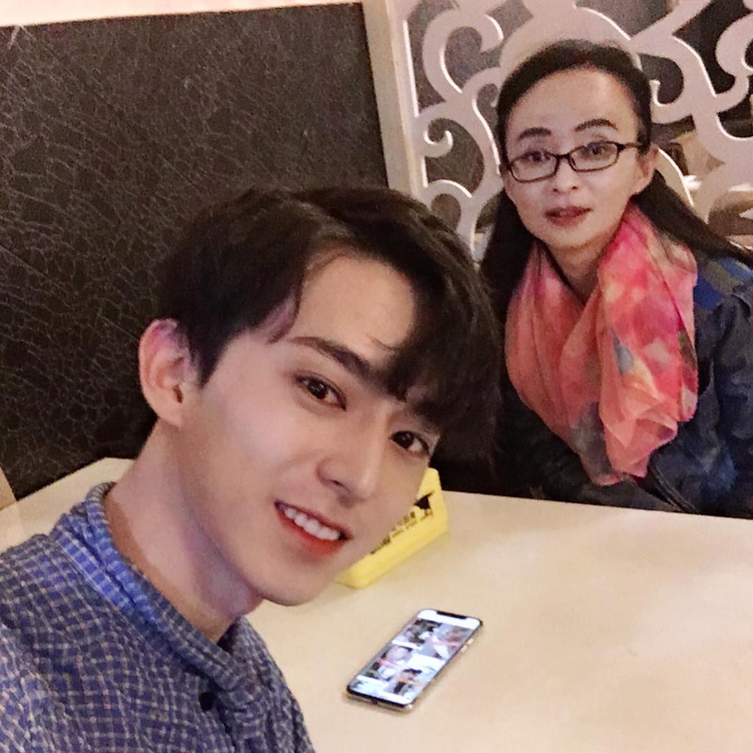 刘熙墨的妈妈萍姐