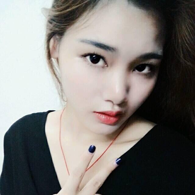 一朵小🌸花