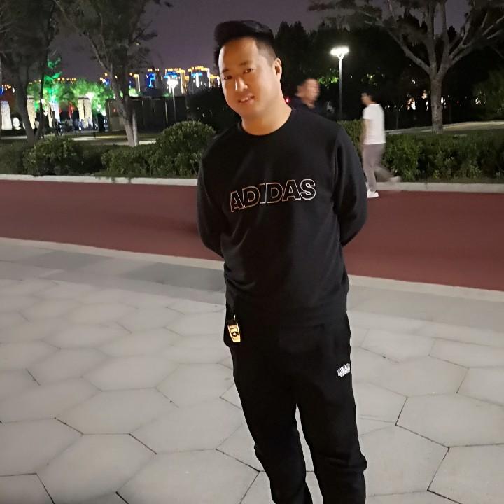 嘉信集团良哥