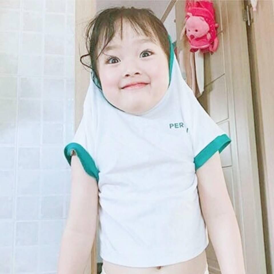 文邹邹