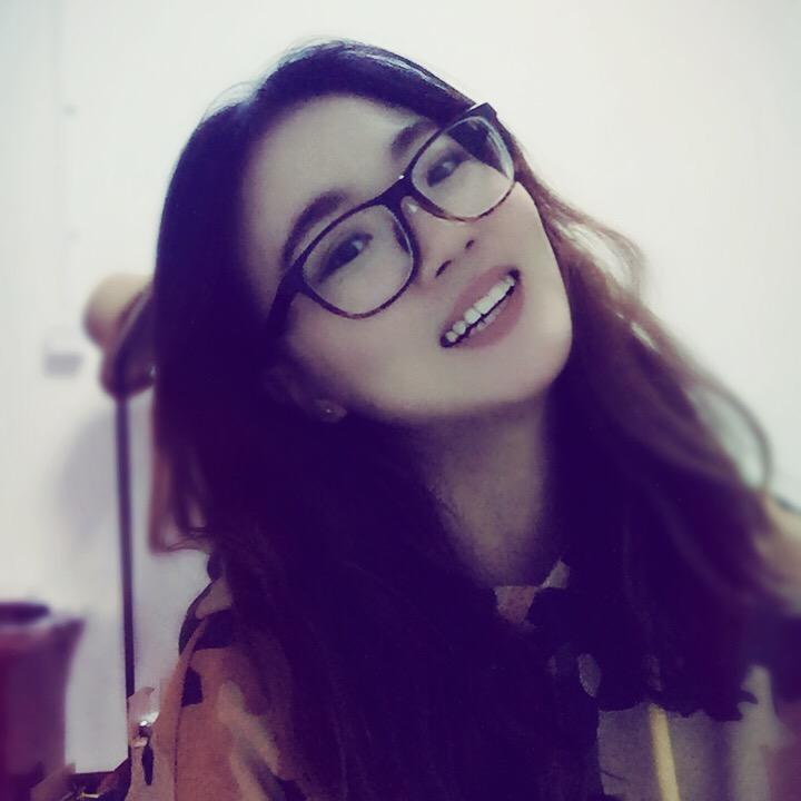 灿烂