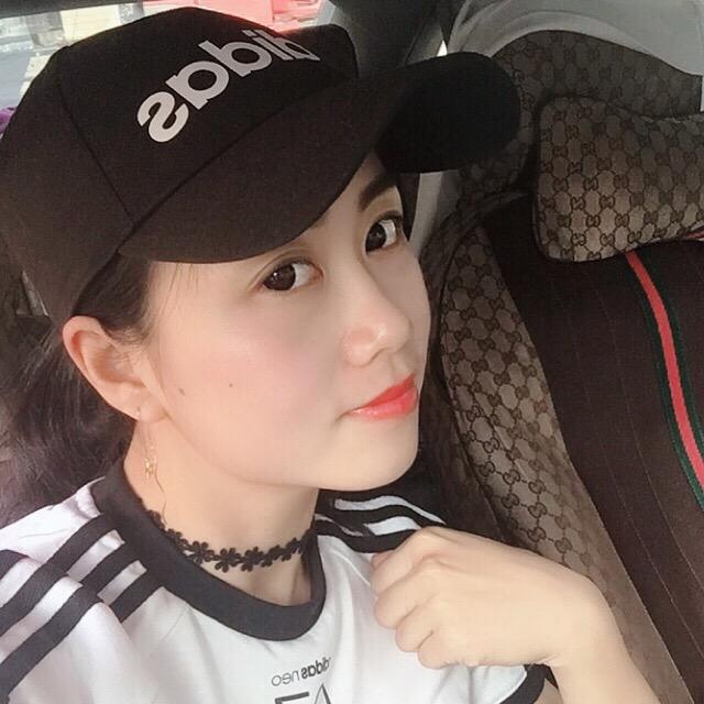嫣然一笑