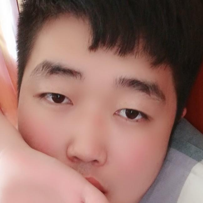 笑看人生( ˝ᗢ̈˝ )