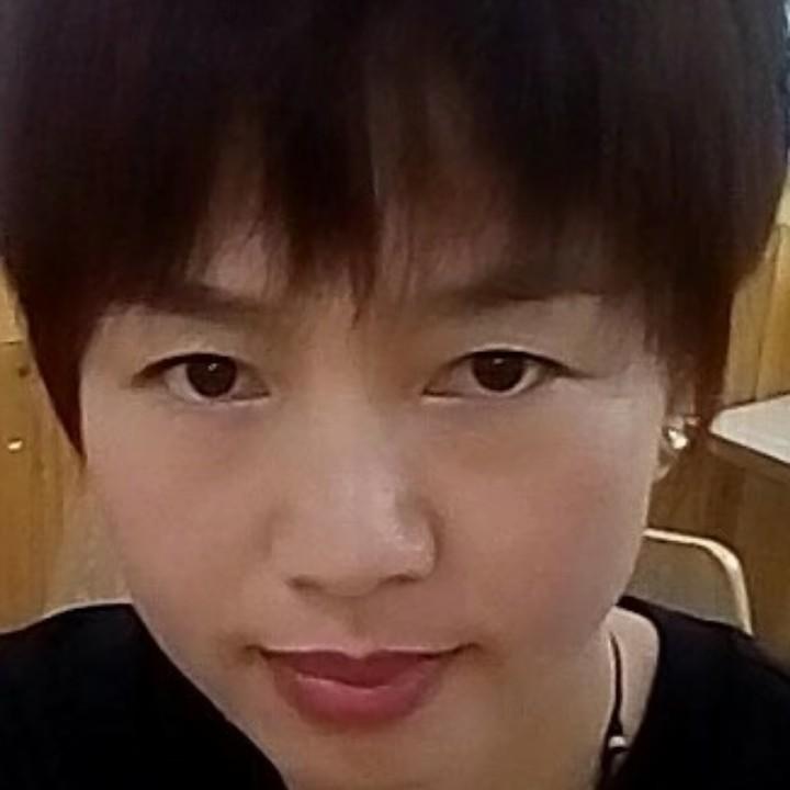 小莉不美丽