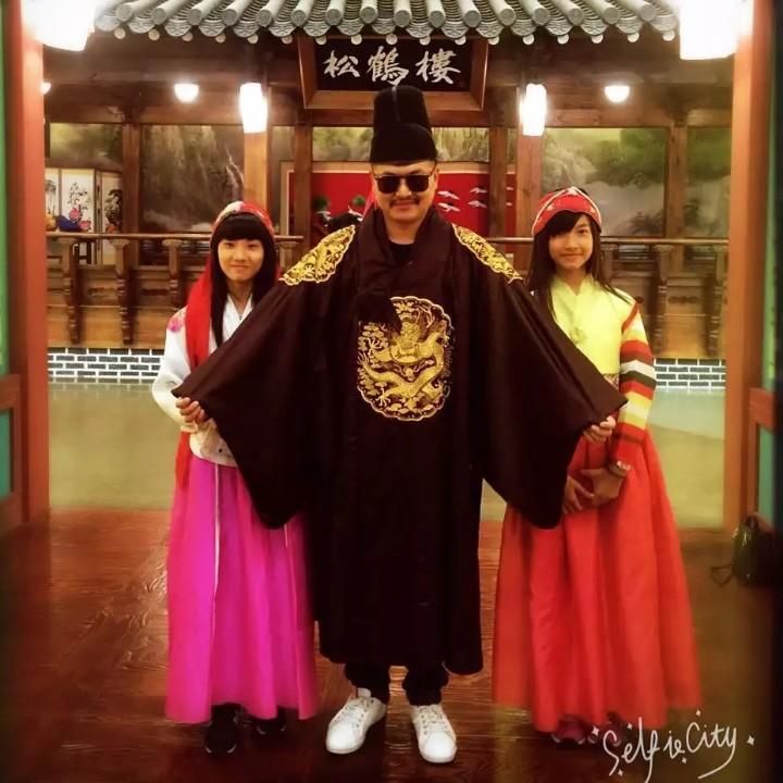 刘潇洒 ＋＋  ゛