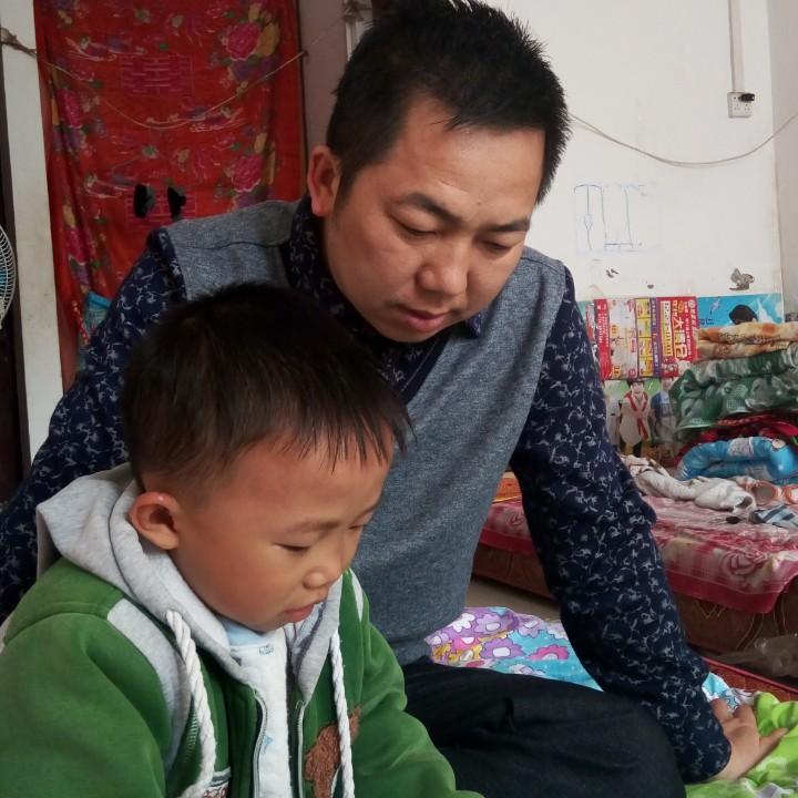 帮助别人快乐自己