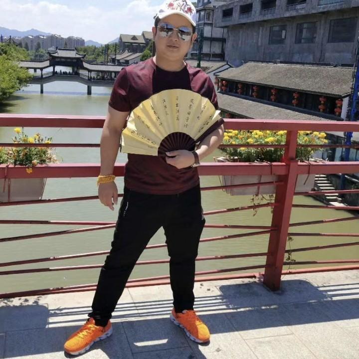 12345上山打主播