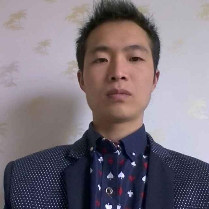 默默